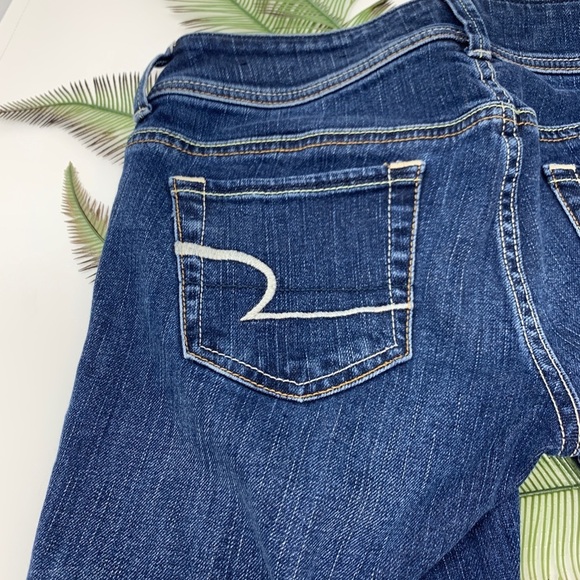 American Eagle Short Court Stretch Jean Shorts - Picture 9 of 10